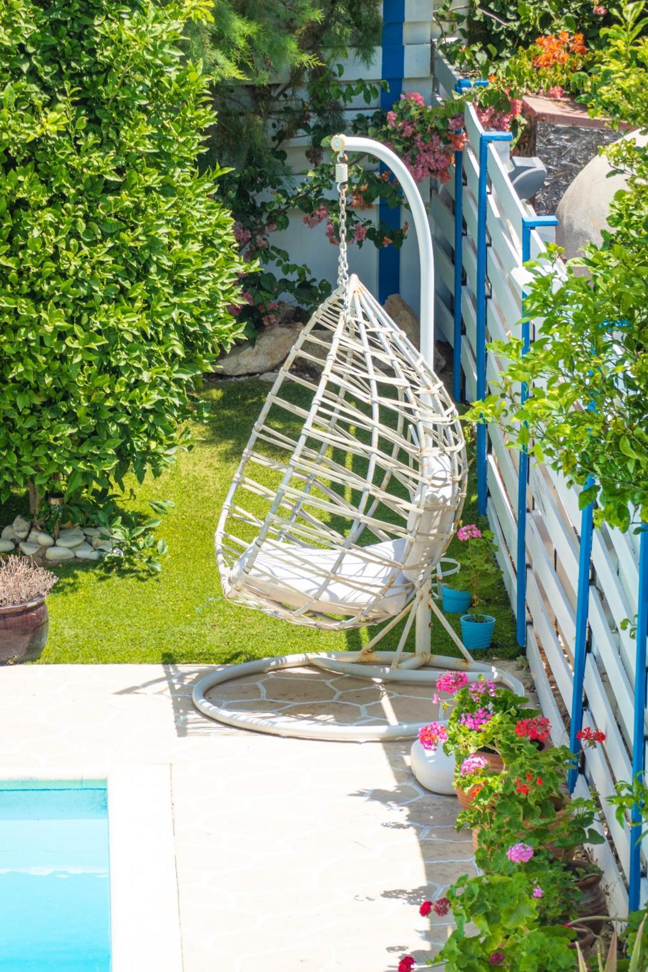 Greek Island Style 2 Bedroom Villa With Pool Next To The Sea Larnaca Exterior foto